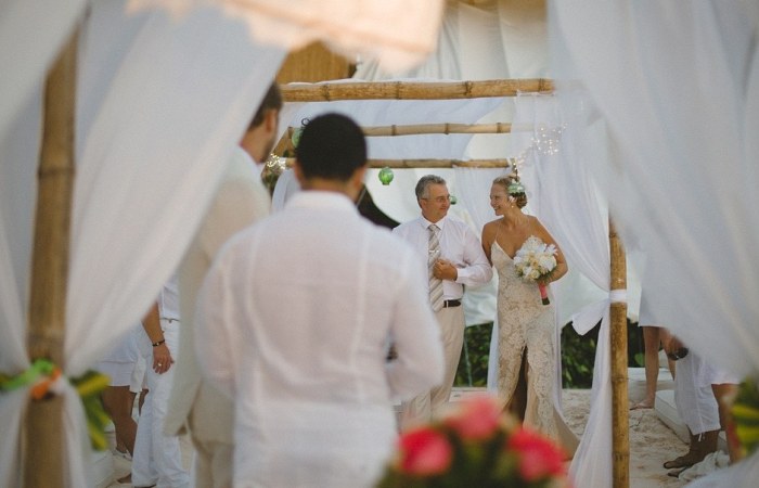Kayla-and-Tom-Grand-Cayman-Wedding-2